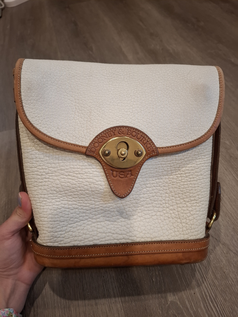 Vintage Dooney & Bourke White Leather Crossbody Bag with Tan Trim Made In USA